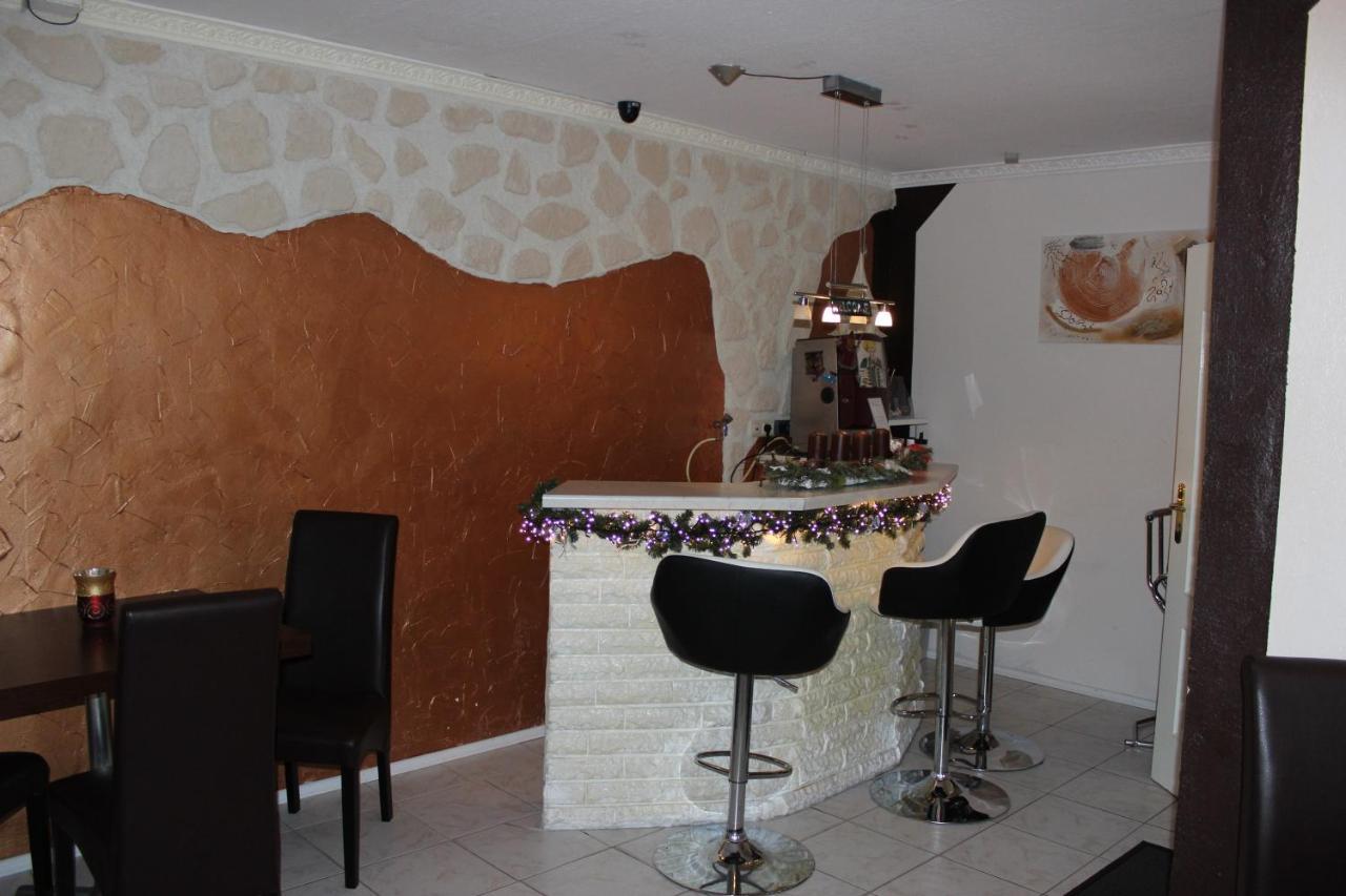 Haus Abbi, Ferienwohnung Mit Schwimmbad Hage Extérieur photo